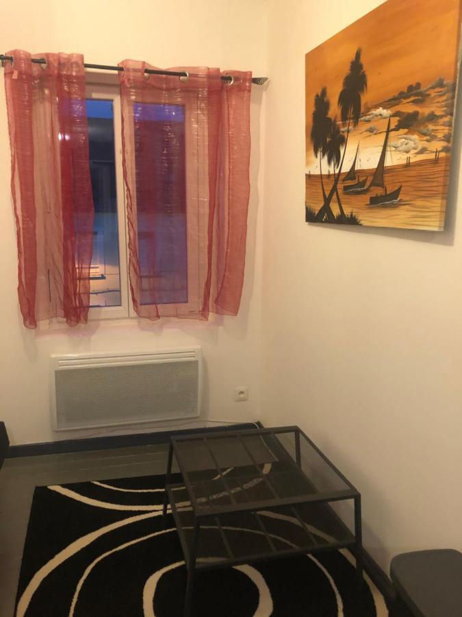 Petit Appartement Centre Ville Granville Eksteriør billede